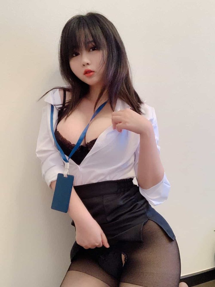 是依酱吖 – 全套77期+随包视频[13.9G]-猫图社
