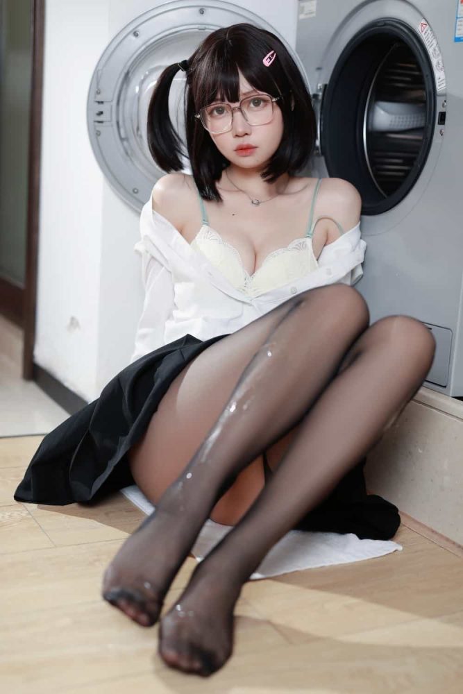 洛桑w伊梓 – 全套16期+随包视频[4.3G]-猫图社