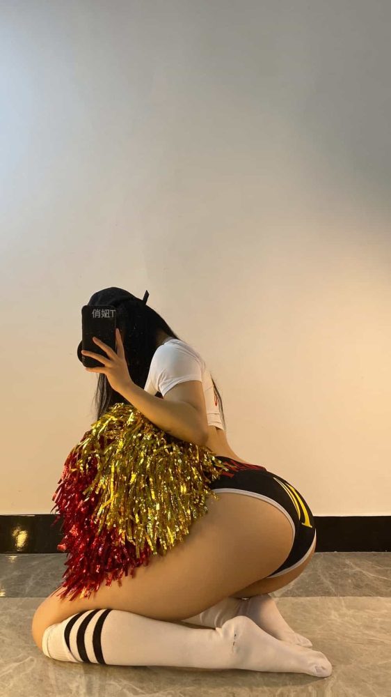 俏妞qiaoniuTT – 微密圈会员订阅系列合集-猫图社